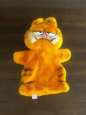Vintage Dakin Garfield 1978/1981 Plush Hand Puppet